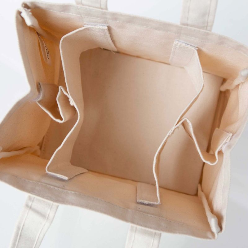 Red Four Bottle Wine Carrier - Nutcracker