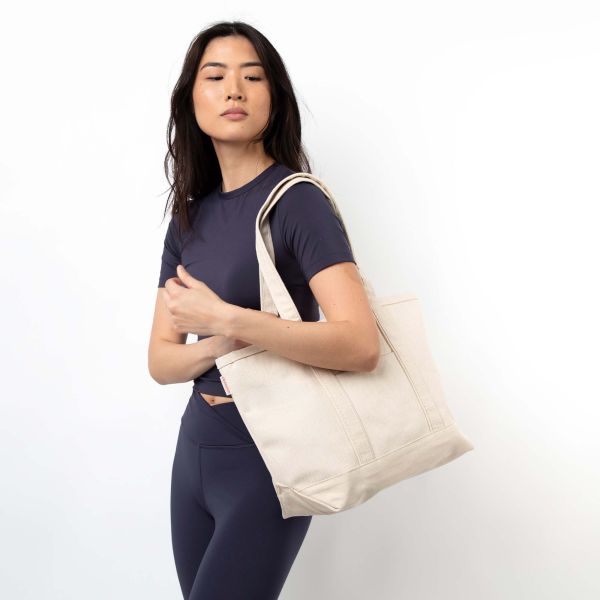 24 oz Medium Classic Tote